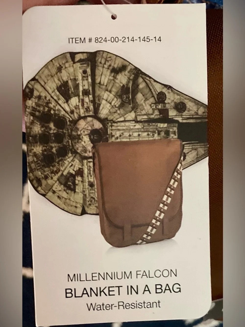 NWT Picnic Time Star Wars Millennium Falcon Blanket in a Bag.